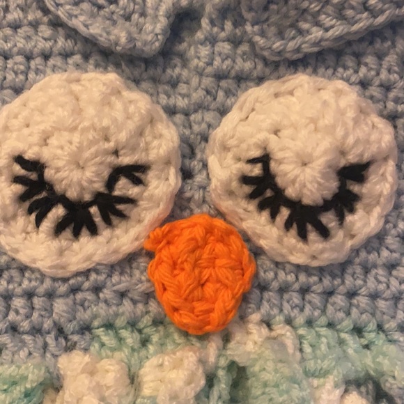 Handmade Newborn Owl Sleeping bag - Picture 3 of 4